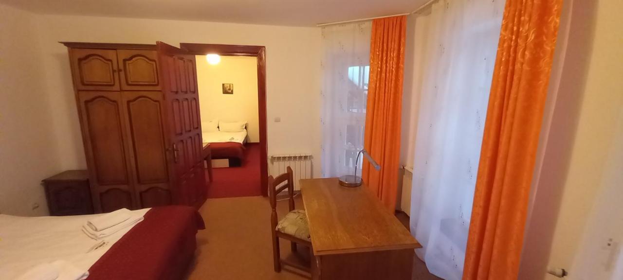 Mountain Breeze Hotel Predeal Luaran gambar